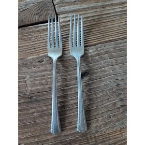 Rogers International Deluxe Silverplate  Gracious Dinner Forks 7.5" Set Of 2